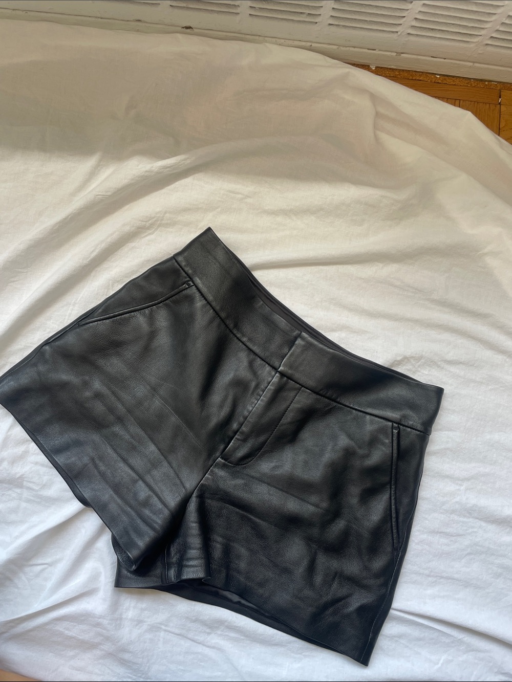 Alice + Olivia Black Leather Women's Shorts